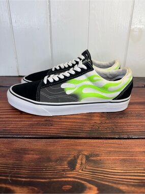 Vans Old Skool Flame Sneakers – Black/True White/Neon Green – Men’s 9